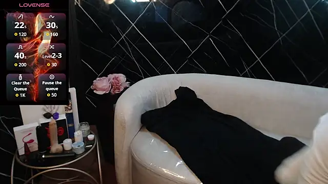 Miistik_ - TURN ON DOMI LOVENSE
