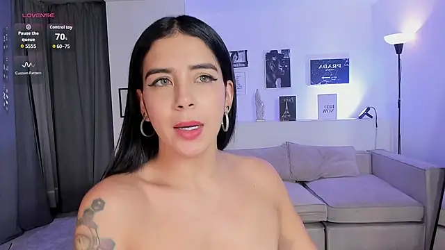 Ivy_rein - Full undress + Dildo show intenso 🔥