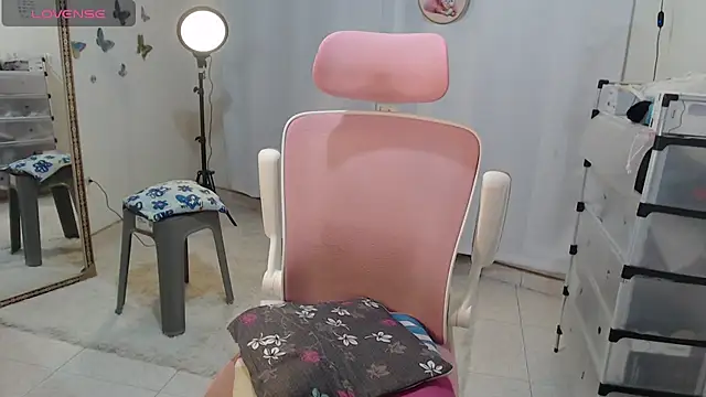 Hanna_latinaa - ful naked + oil + sexy dance