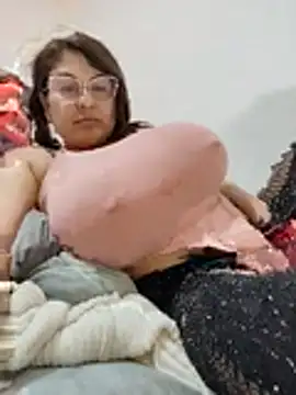 AlexxiaaMat - open ass and open pussy