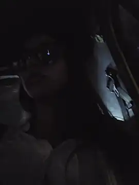 Karen_San_Miguel - Play nipples in public + hot video🥵