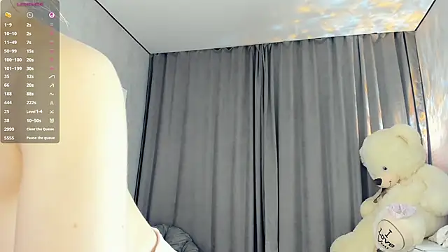 BelleDream - remove my shorts now + add saliva in...
