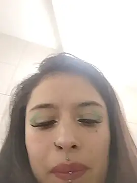 Lucia_evans22 - play titts