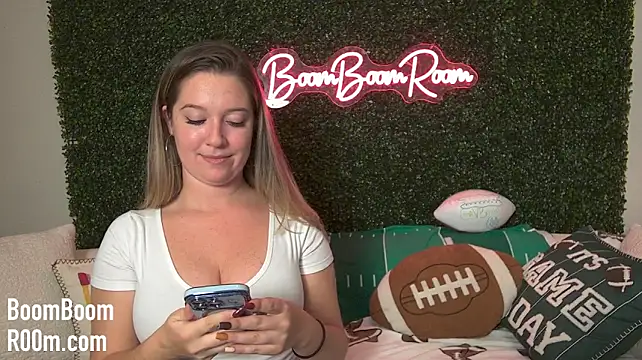 Boomboomr00m - Naked Domi Play 🎤Last Tip Gets Control