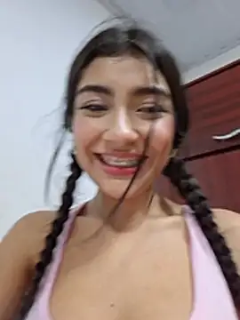 Sweed-virgin-pussy - Cum explosive in mi virgin pussy