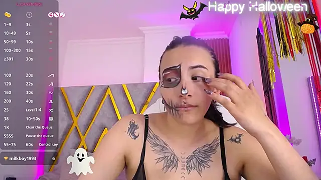Camiila__1 - suck nipples