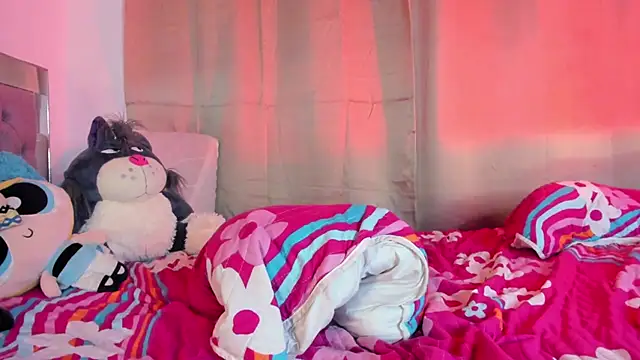 CamilaVenz - creamy pussy