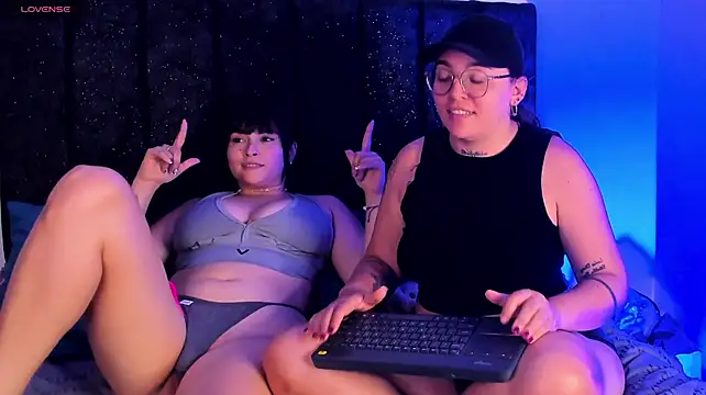 TifanyWhite_ - spit bobs