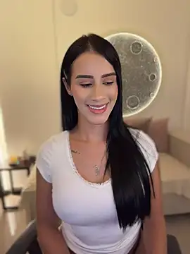 SarahhSmitth1 - I want to feel you. Touch me.