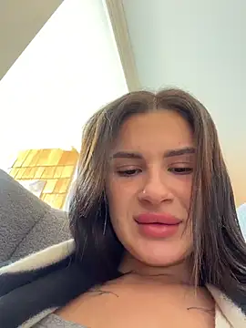 MiraReach - Make my pussy wet 💦