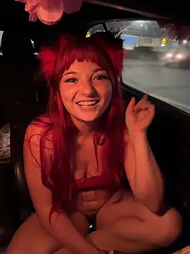 Princessmoon129 - 🍒 SUCK DILDO ON STRANGERS CAR 🍒