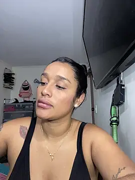 KatalinnaBrown - now show long squirt