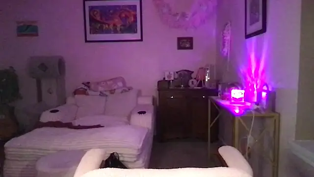 Prettymouthpeach - Cum show
