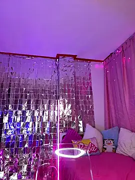 Andrea_Bloomix__ - Suck my nipples + Spank boobs x7
