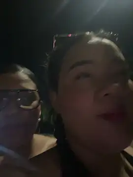 Dakota_JE - 🔥Show off your asses, both girls 🔥