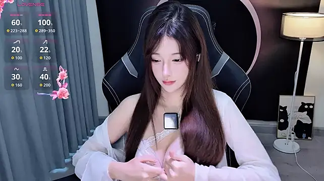Audrey-12 - 下空打屁股10下