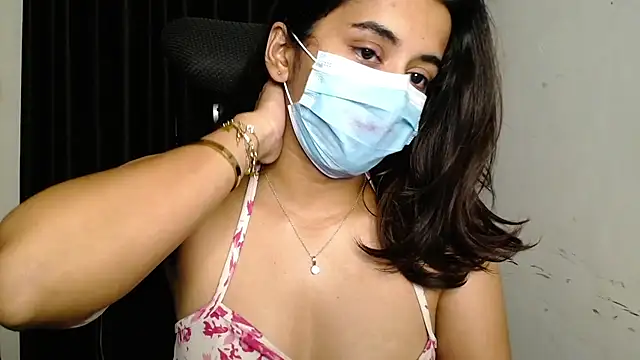 Hot_Niya2 - spank ass 20X :love: