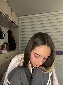 VeraNoir1 - Show tits