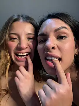 Alice_surprise - 💦FULL NAKED RIDE DILDO🍆AND BIG SQUIRT