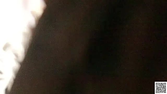 Lexi_hugges - oil tits