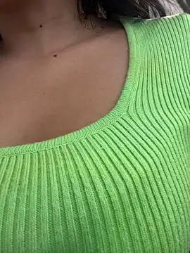 Sara-Castillo - RIDING DOING SQUATS🔥 + CUM ON THE COCK