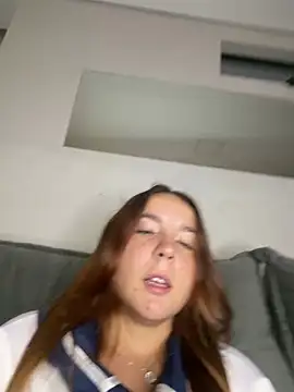 BrunaMendees - Dildo na ppk + dois dedos