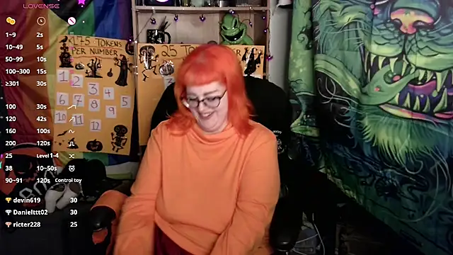 Kinky_Witch - Dildo BJ