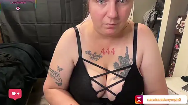 NarcissisticNympho - twerk with butt plug