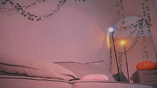 OnlyJett - play with pussy in doggy