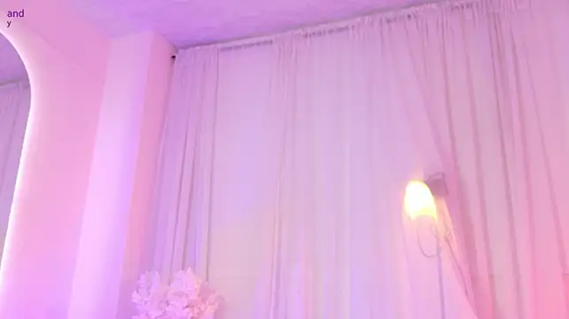 Trixxie_18 - Infernal Twerk - Shake Shake sweet BUTTY