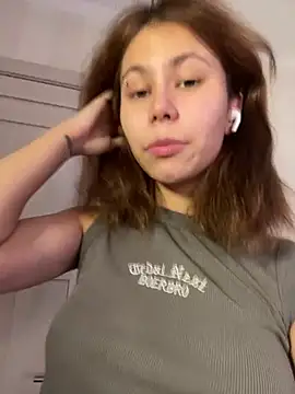 MilkKiss - Massage and squeezing of breasts