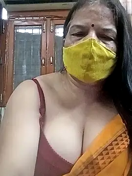 IndianAngle - Get Nude in Public