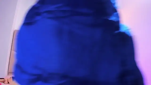Lia-Monroe - Show saliva + deepthroat