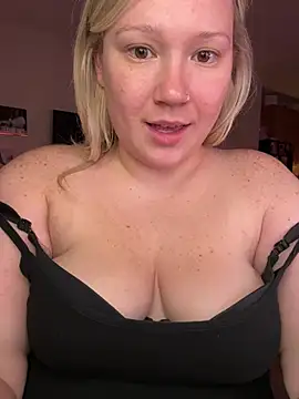 PiggyRose - LET ME CUM 🥺💦