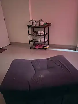 Kira105xxx - Full dress 👗 remove