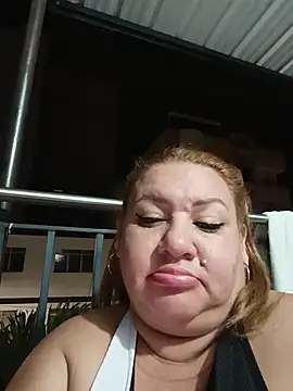 HORNY_MATURE25 - Wet my pussy and naked