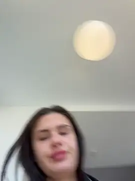 MiraReach - Masturbate pussy 👅
