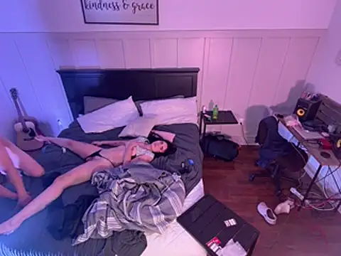 PhatBootygirlnHim - Gape her asshole til it’s open