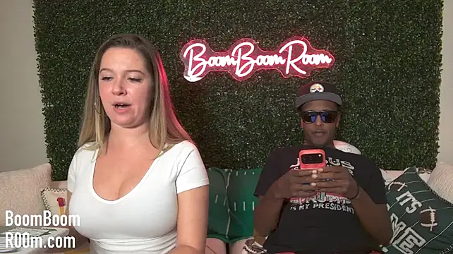 Boomboomr00m - Naked Domi Play 🎤Last Tip Gets Control