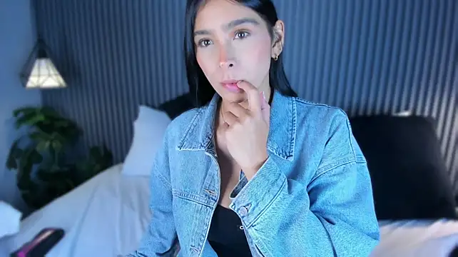 MiaCollson - 🍆bolowjob+saliva💦