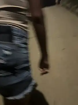 Broken_Latina_Whores_JE - finger on my pussy 🔥