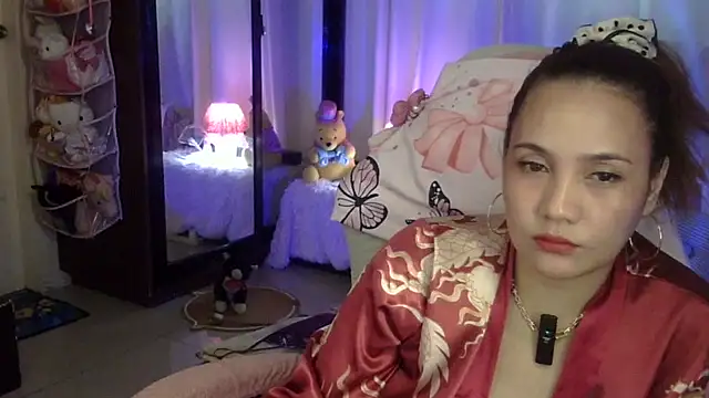 YourHennesy - ✨️ride dildo close up🍒 🍒