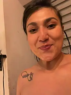 Magenta_Moon - Show de aceite (Show oil) 😋
