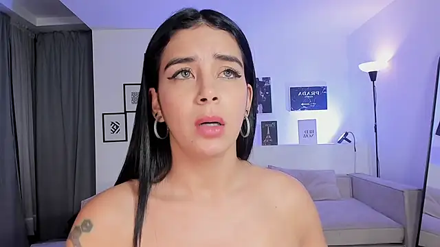 Ivy_rein - Full undress + Dildo show intenso 🔥