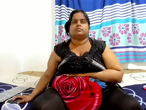 SusanaEshwar - horny curvy woman ready for you