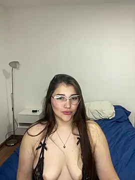 Angietubebe - Oral sex and a tit-job—5 minutes.