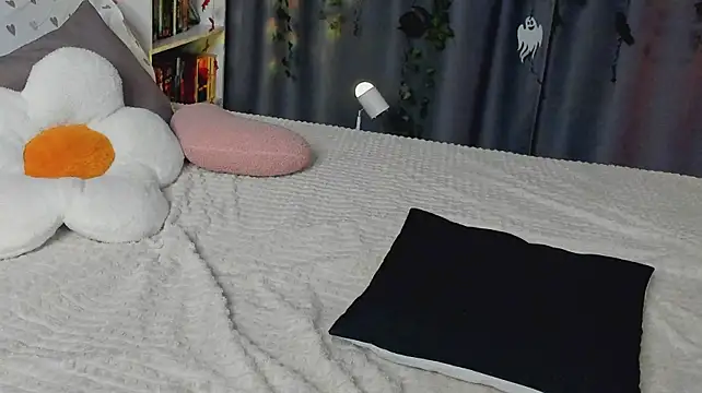 Oops_this_Jenny - 💦Cum on my sweet tits!💦