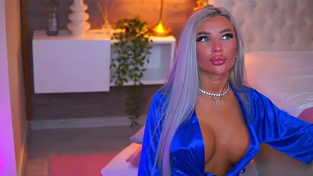 Juicy_Jessye - finger my asshole