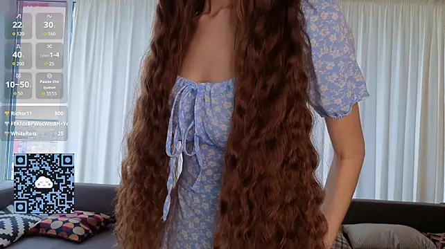 AliciaBrooks - play with my hair