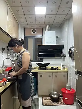 Amy1688 - 脱内裤直播一分钟